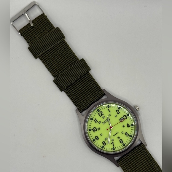 New Soki Canvas Green Belt, Military Watch, Date Display, Men's (New Battery) - Picture 2 of 9